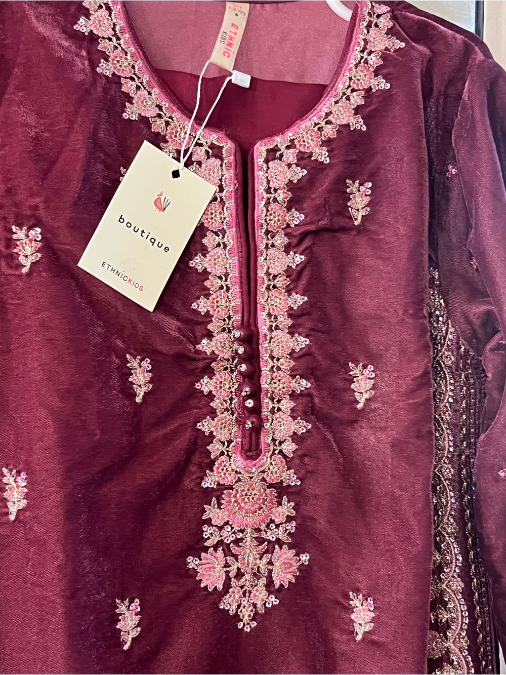 Boutique Ethnic Kids Embroidered Velvet Kurta set in Deep Wine size 7/8 girls